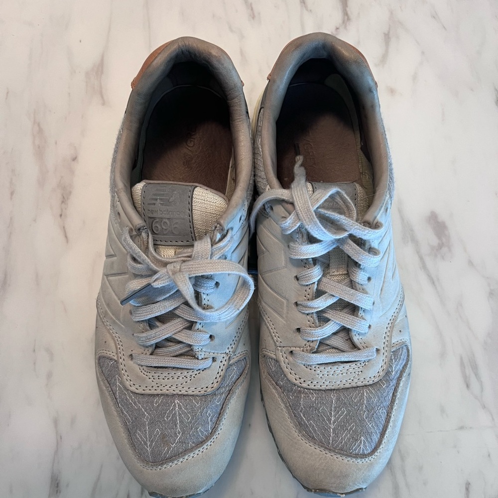 New balance 696 grey suit